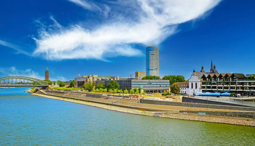 Cologne Triangle 2 Image